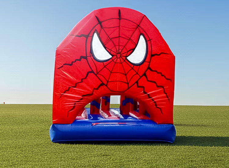 Inflable amb obstacles Spiderman Barcelona · Inflables Barcelona
